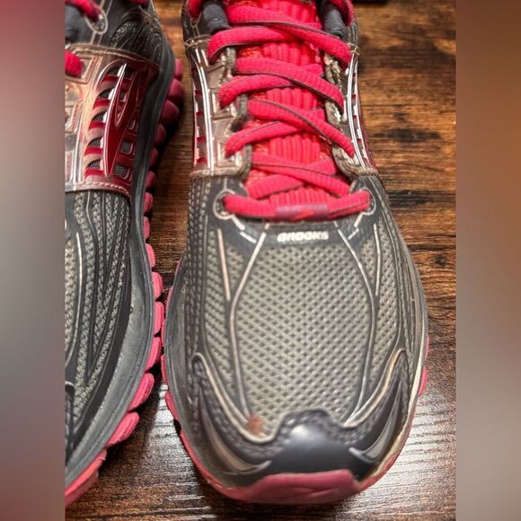 Brooks Pink and Gray Glycerin 14 Size 7.5 - Picture 7 of 12